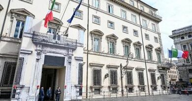 Caro carburanti, il Governo decide: sconto sul diesel fino al 5 settembre, poi aiuti legati al reddito