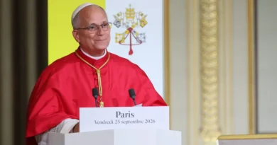 Il Vaticano rilancia la diplomazia del dialogo: dalla Francia ai nuovi impegni internazionali di Leone XIV