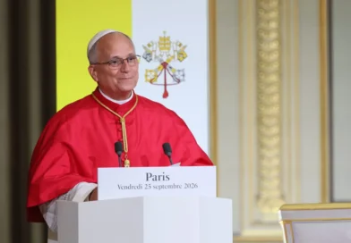 Il Vaticano rilancia la diplomazia del dialogo: dalla Francia ai nuovi impegni internazionali di Leone XIV