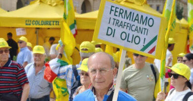 Sicilia, la protesta dei trattori non si ferma: agricoltura in crisi tra prezzi in caduta e costi insostenibili